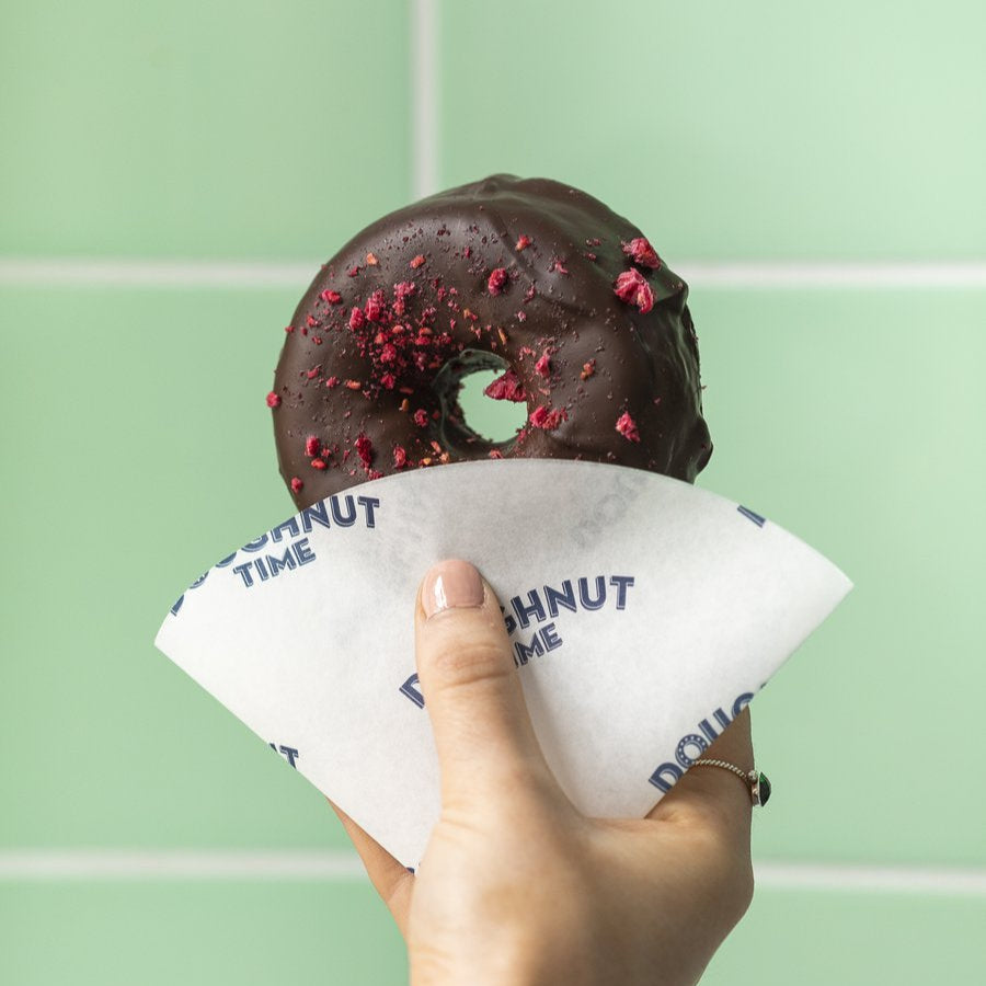 "Baked Vegan Raspberry" boîte cadeau de beignets de gâteaux sans gluten