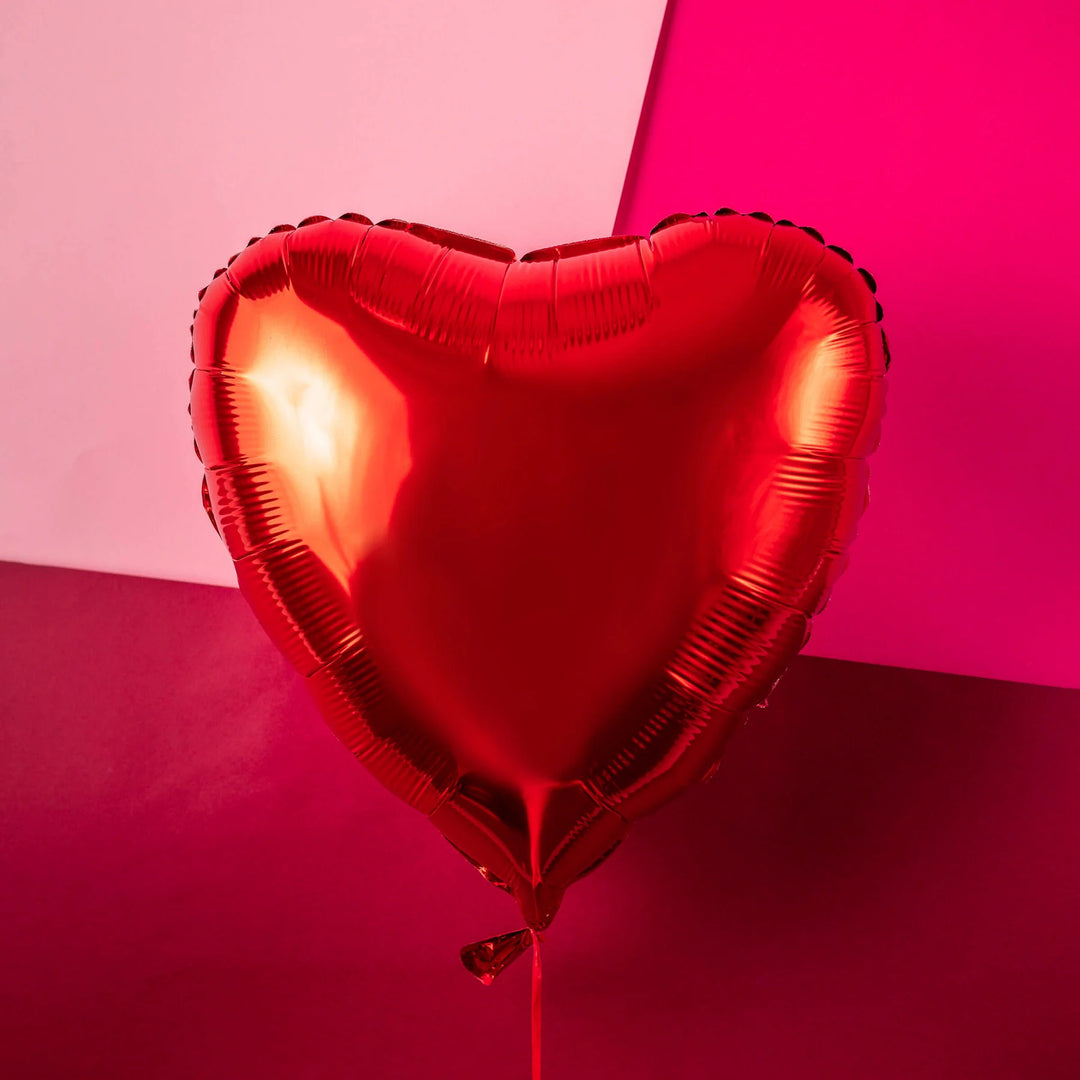 Globo de lámina de corazón rojo