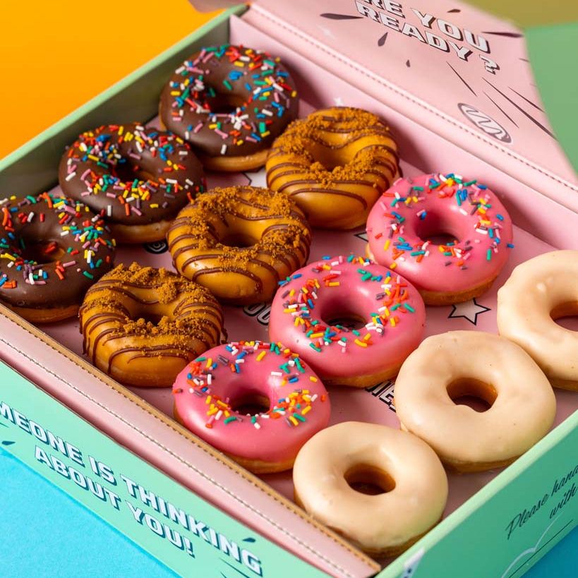 Caja de fiesta de mini donuts veganos (96 unidades)