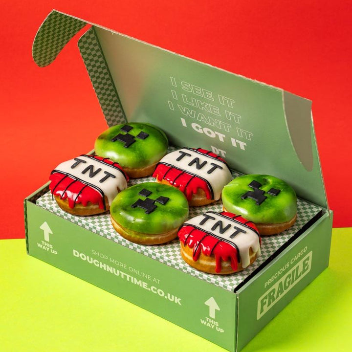 Boîte-cadeau "Spécial Minecraft" à beignets (végétalien)