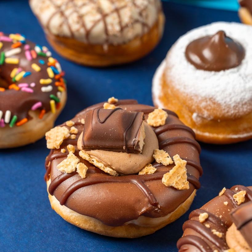 "Chocoholics" mini doughnut gift box