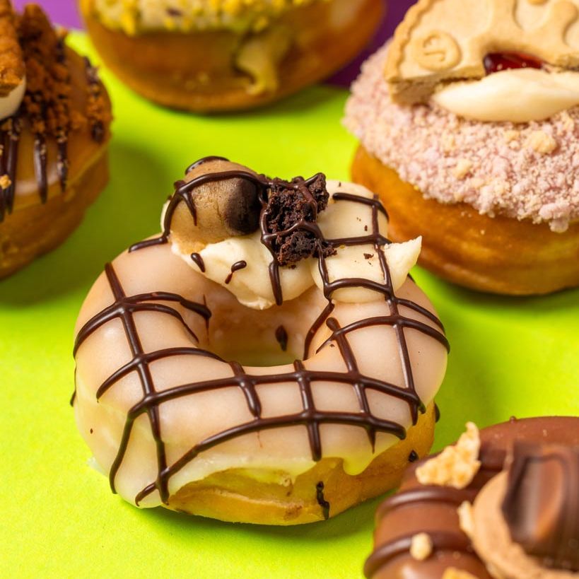 "Caja de regalo mini donuts "DT Deluxe Dozen