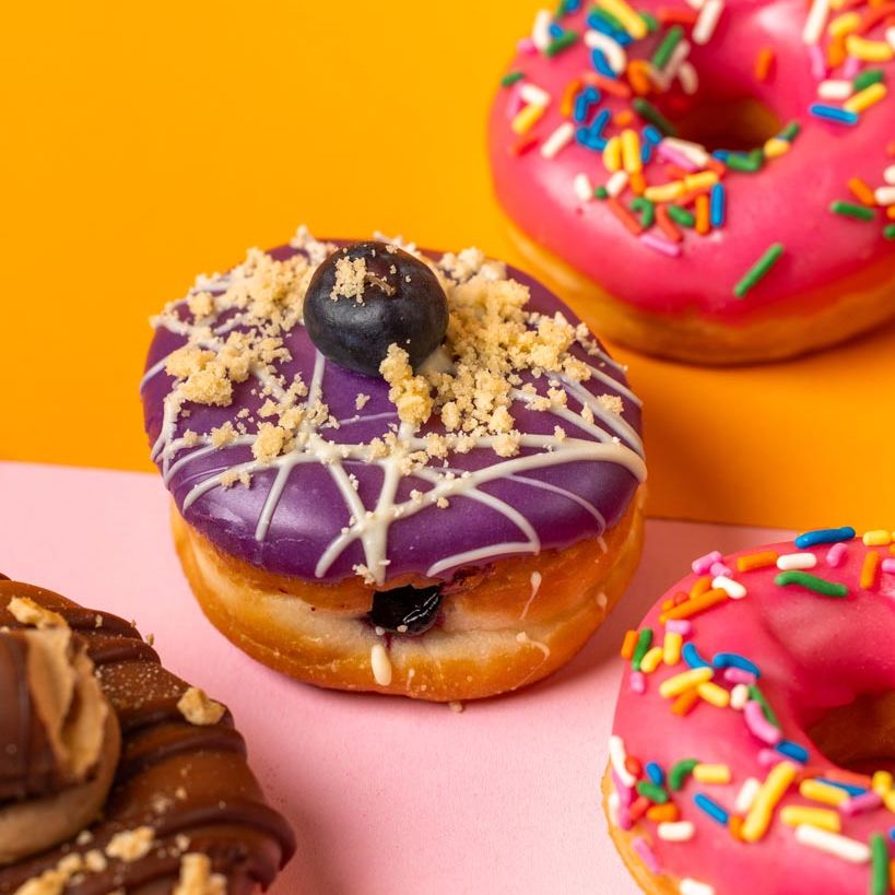 "Leo's Favourites" mini doughnut gift box