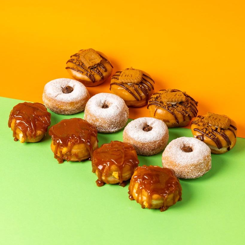 Caja de fiesta de mini-donuts XL - 60 mini-donuts